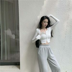 chic buttoned thin knit crop top   sleek long sleeve design 2757