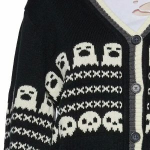 halloween skull & ghost sweater   retro & edgy comfort 6580