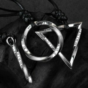 iconic spacetime arrow ring necklace in silver 1688