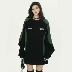 retro black & green sweatshirt oversized & youthful appeal 1720