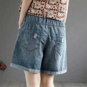 retro floral embroidered denim shorts   chic & youthful 1976