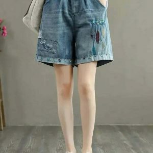 retro floral embroidered denim shorts   chic & youthful 7546
