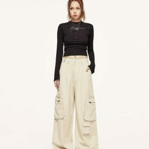 youthful multi pocket cargo pants wide leg & streetwise 7412