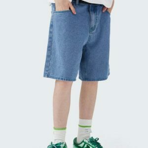 youthful simple jeans shorts   sleek & urban summer essential 7291